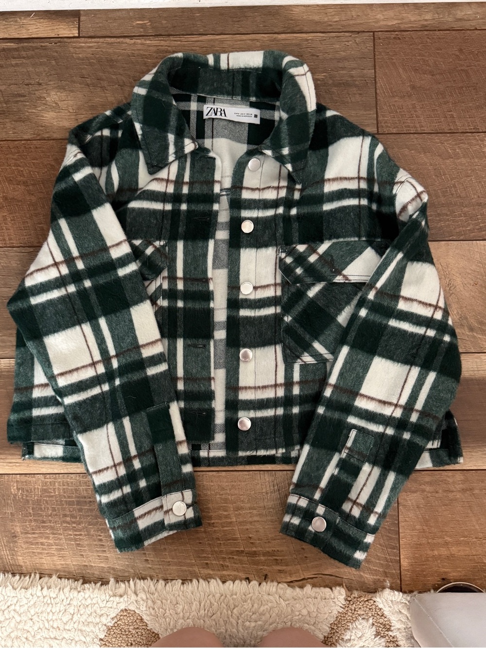 Zara Green Plaid Button-Up Jacket in